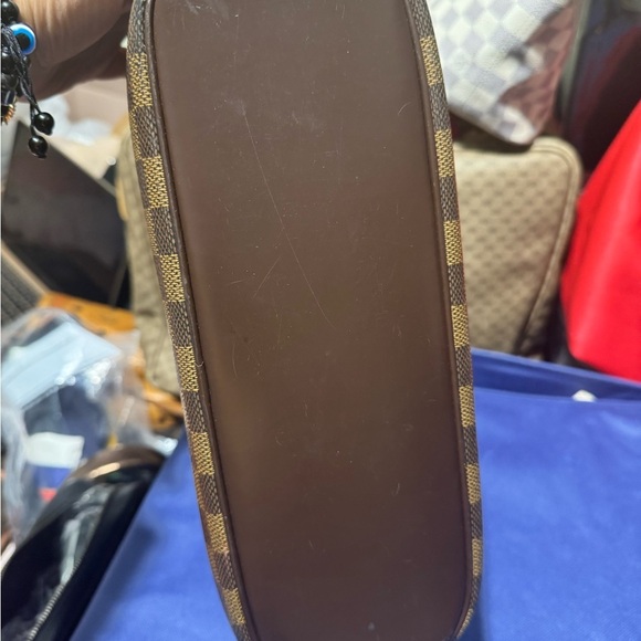 LV Sarria Damier Ebene Brown Checkered Handbag - Picture 5 of 11